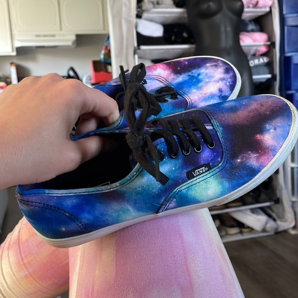 Vans | Shoes | 6 Mens Galaxy Low Top 